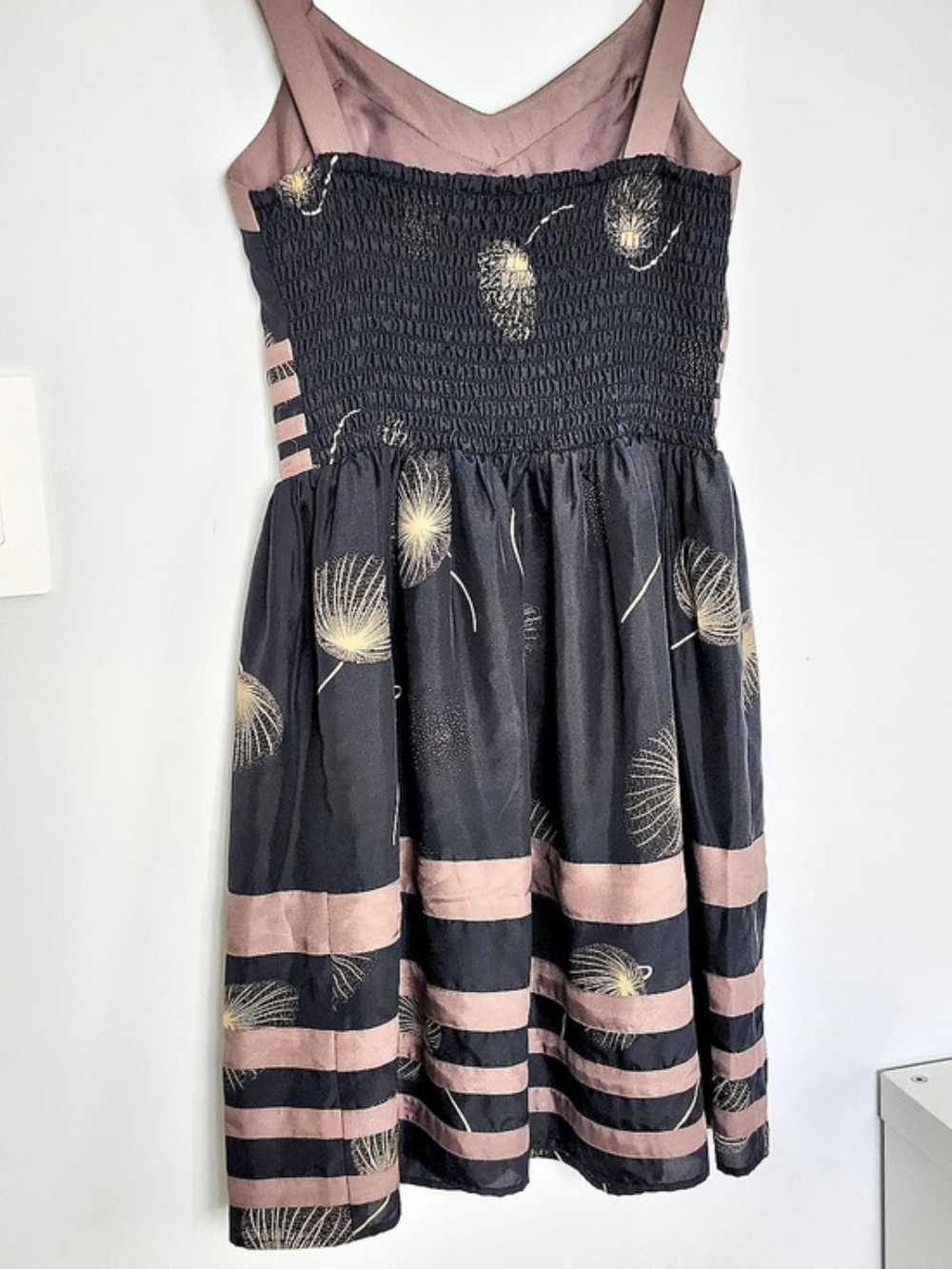 Burlapp Silk Dress in Black & Brown Size 2 Like New